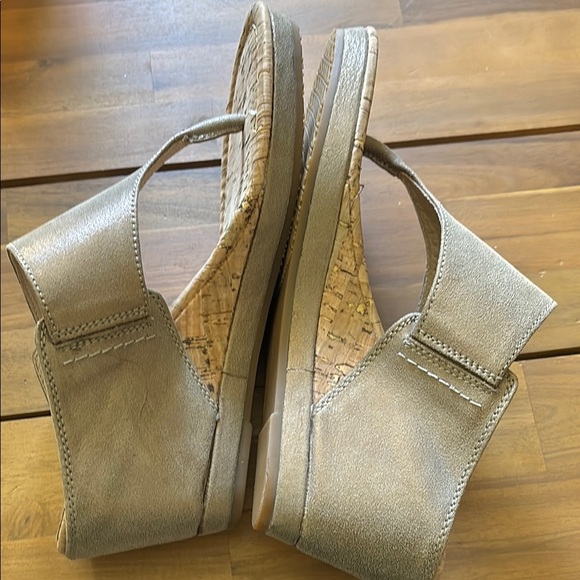 Donald Pliner Malone Sandals 8.5 - Picture 3 of 6